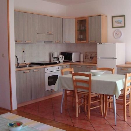 Ičići Apartment Branko With Free Parking מראה חיצוני תמונה