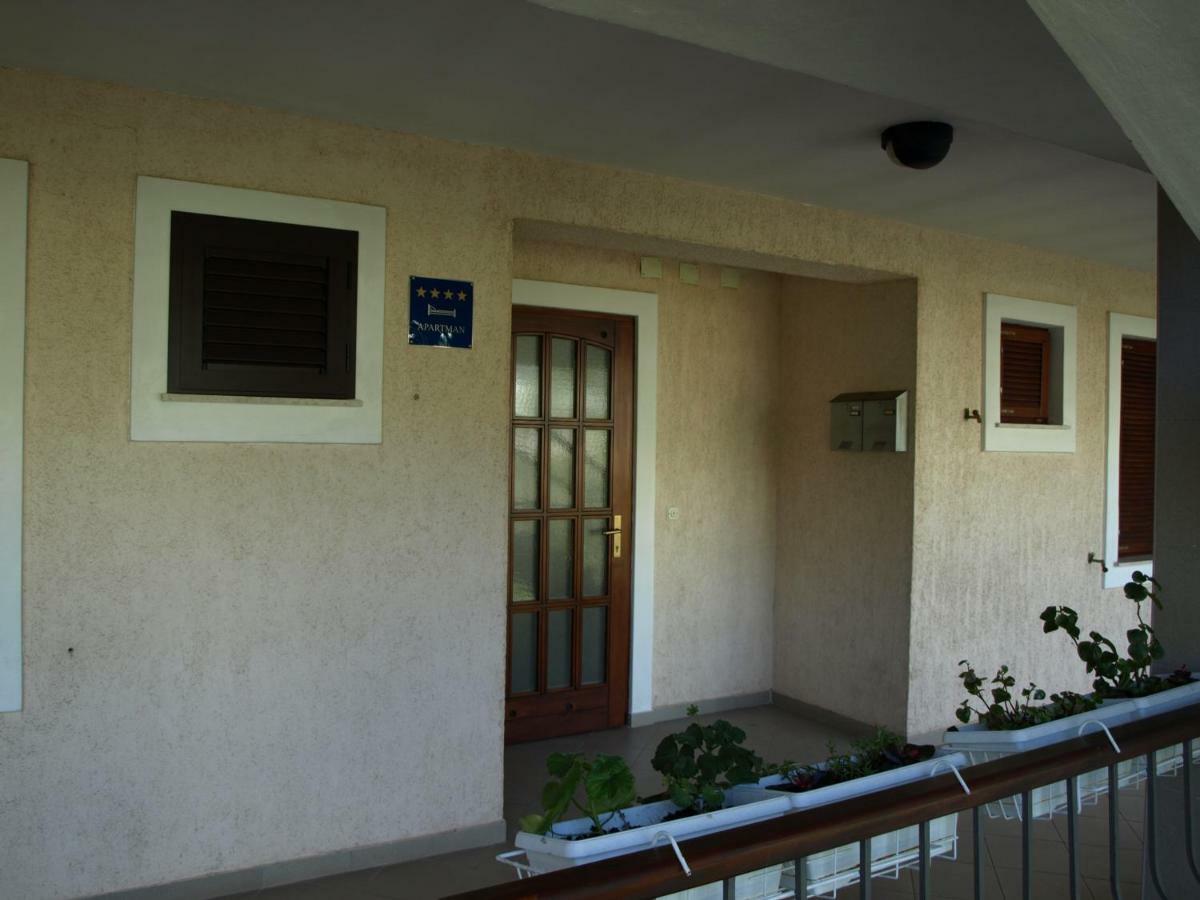 Ičići Apartment Branko With Free Parking מראה חיצוני תמונה