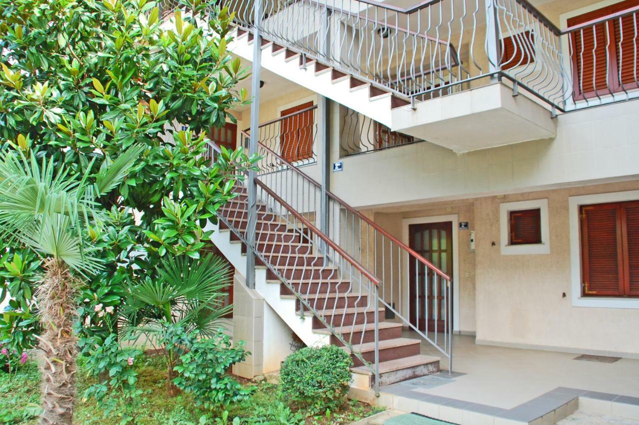 Ičići Apartment Branko With Free Parking מראה חיצוני תמונה